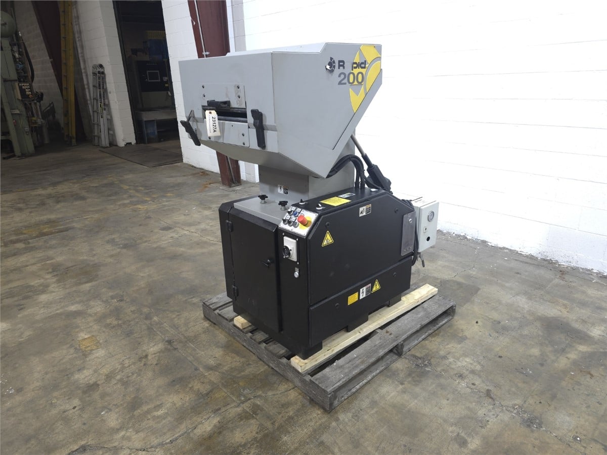 8" x 14" Rapid #200-36-RF, roll-feed granulator, 7.5 HP, 1180 RPM, 3 knife open rotor, 2 bed knives - Image 2