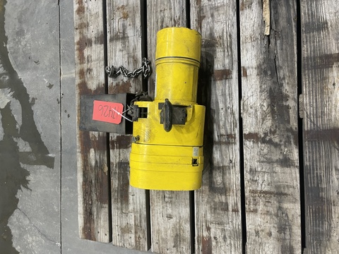 1 Ton, Budgit, Chain Hoist - Image 3