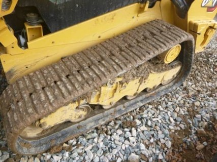 Caterpillar #259D3, Compact Track Loader, 121.1" max. lift height, 73.2 HP Cat C3.3B DIT turbo engine, 8,945 - Image 7