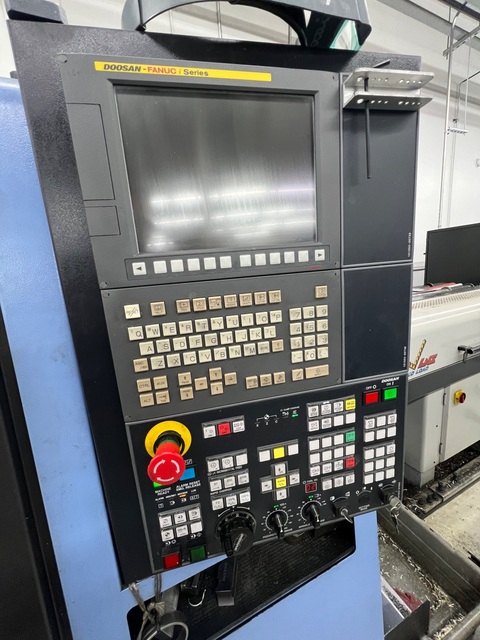 Daewoo Doosan #Lynx-220A, CNC lathe, 20.1" swing, 12.6" diameter, 12.7" length, 1.8" bar, A2-5, 12 turret - Image 2