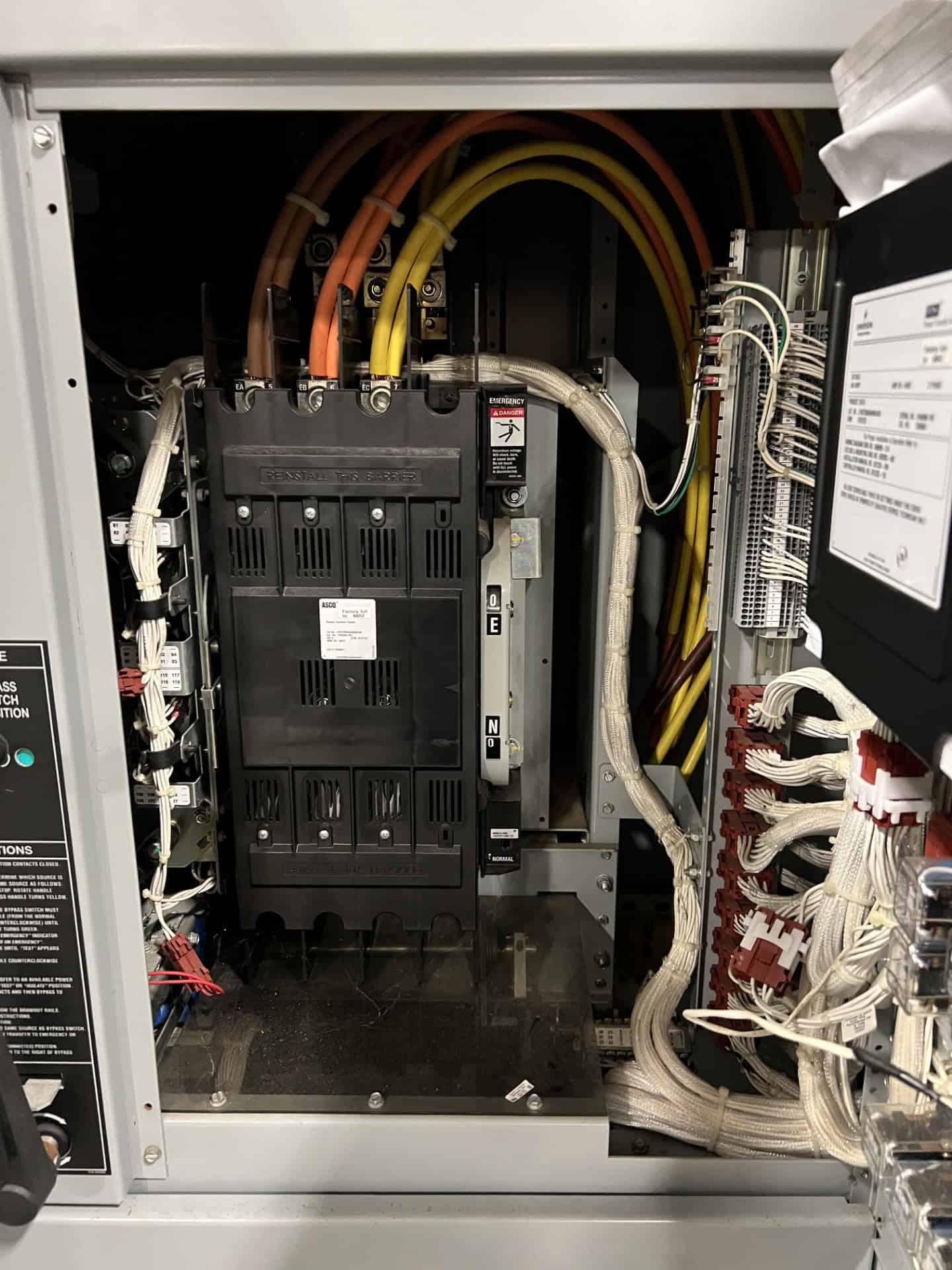 400 Amp. Asco #J7ADTB030400N5XM, Automatic Transfer Switch, 480 Volts, 3-pole, NEMA 3R enclosure, 3PH - Image 3