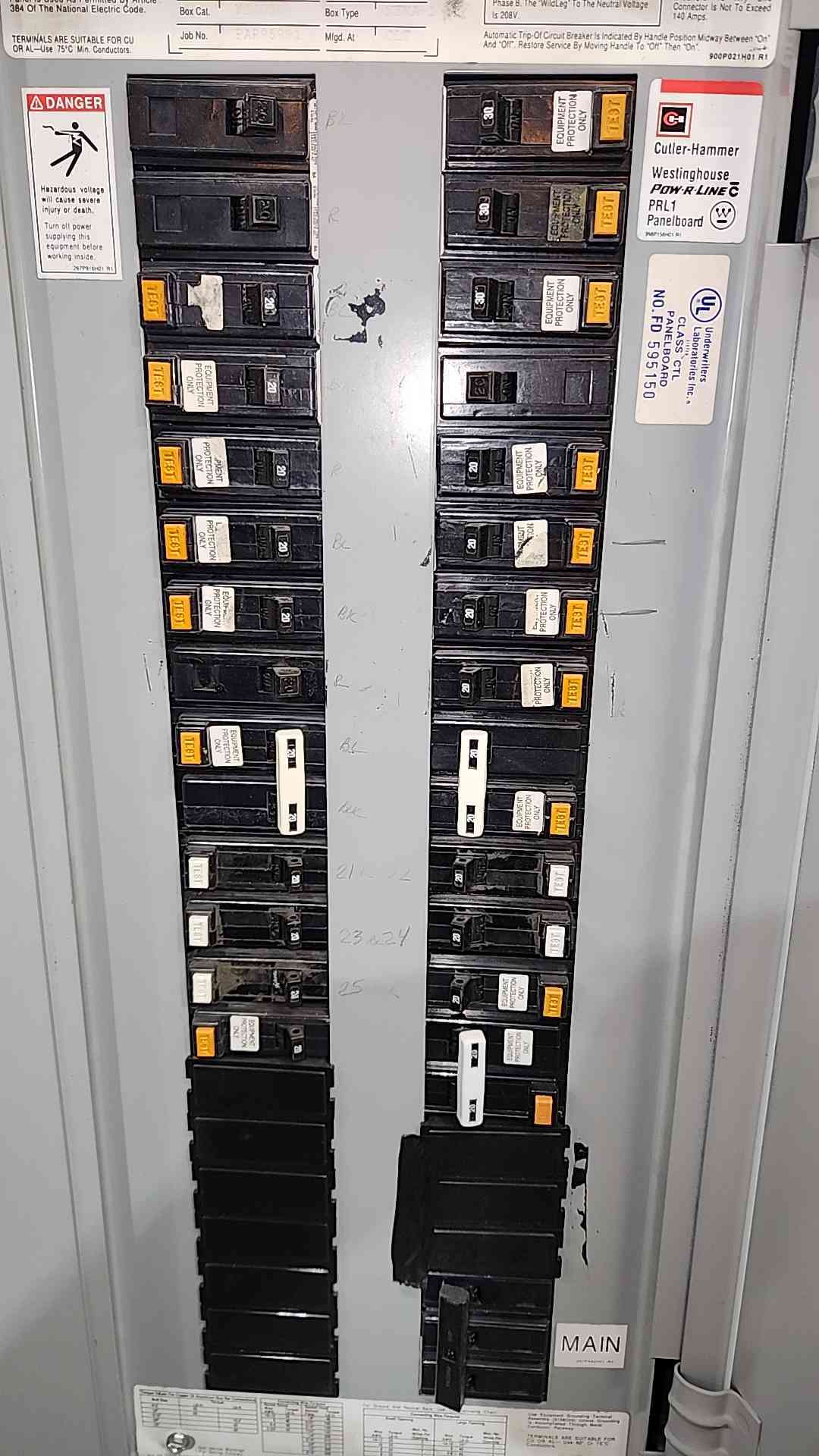 100 Amp. Cutler-Hammer, Pow-R-Line PRL1, Panelboard, 208Y/120 Volts, 3 phase, w/ (20) 20A 1-pole, (3) 30A - Image 4