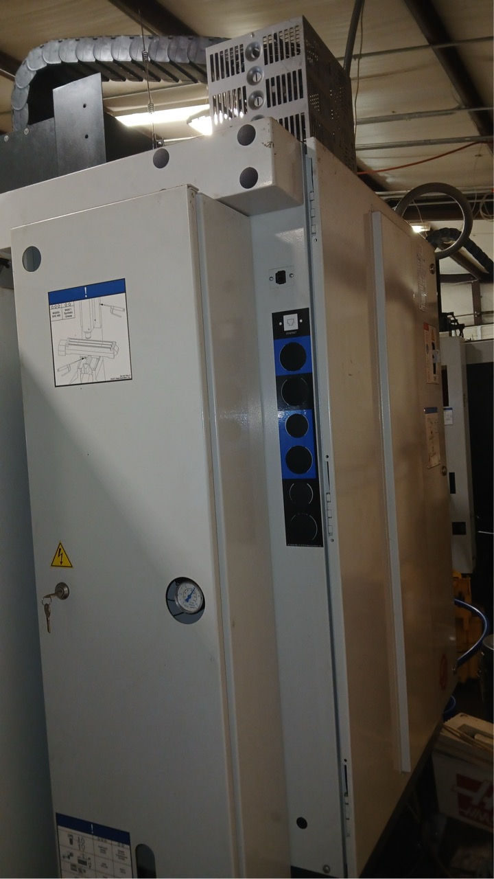 Haas #TM-1P, CNC tool room mill, 30" X, 12" Y, 16" Z, 47.75" x 10.5" table, 6000 RPM, 7.5 HP, CAT 40, 10 - Image 2