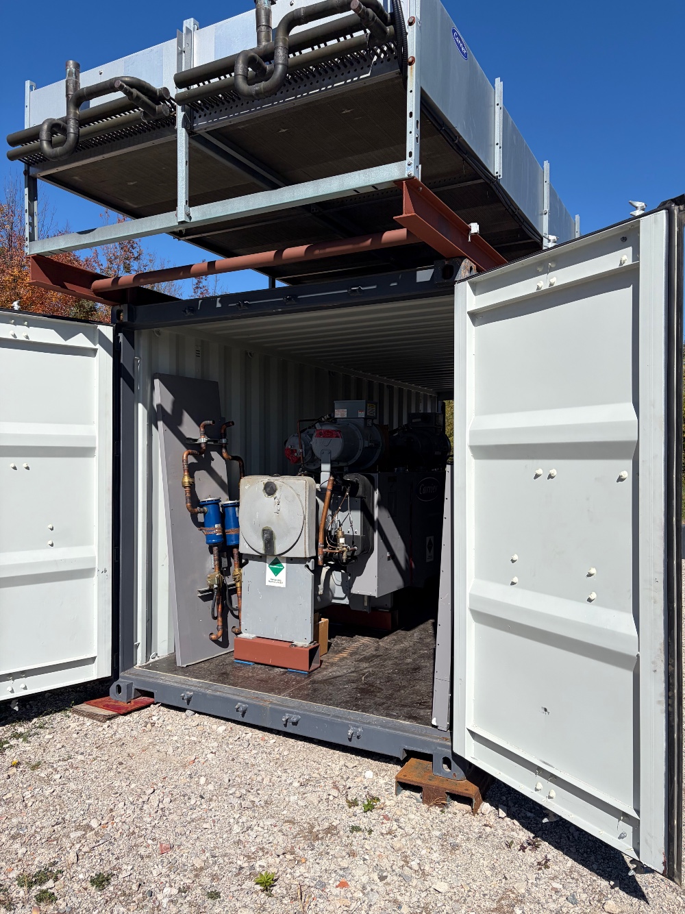 161 Ton, Carrier #HXA-161, chiller, 575 V., Nitrogen charged, 2006 - Image 2