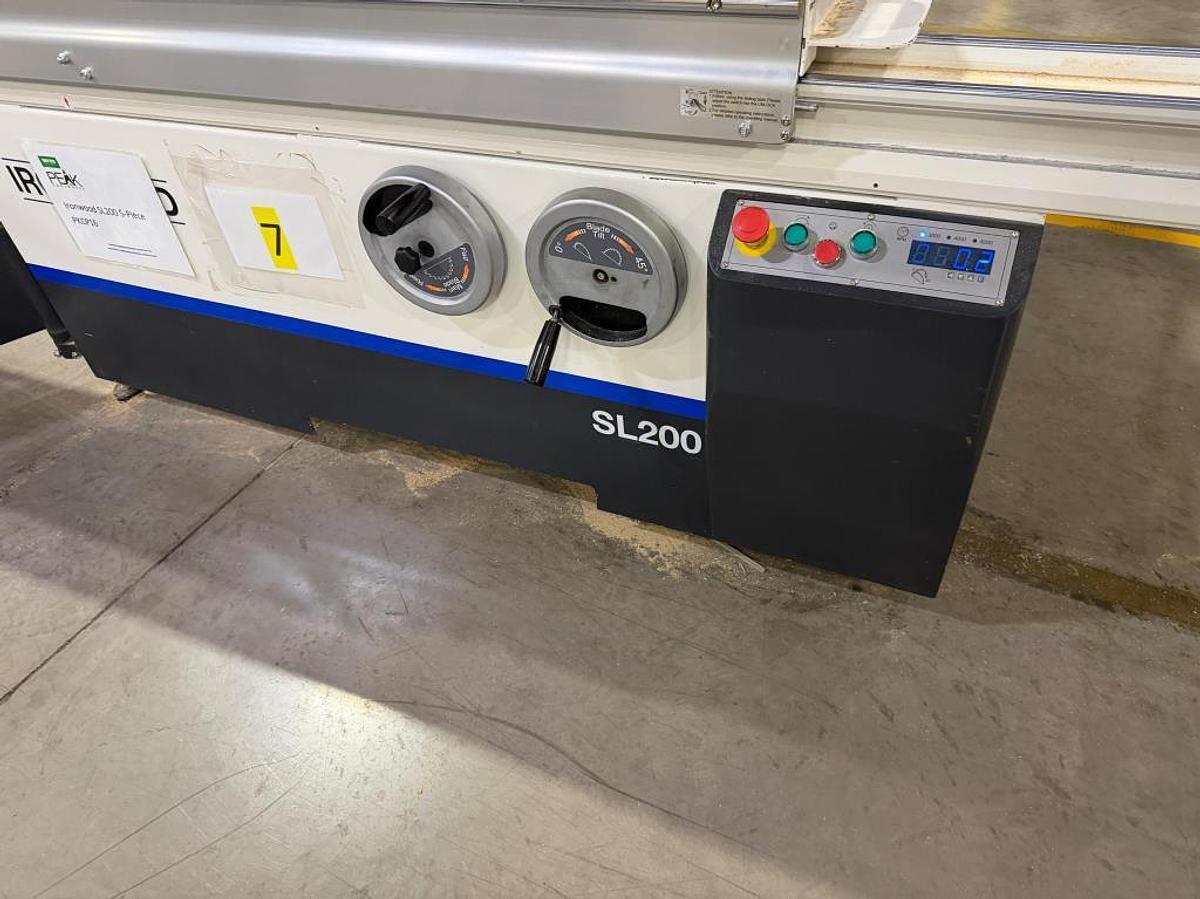 Ironwood #SL200, Sliding Table Saw, 126" sliding table, 122" cutting length, 7.5 HP, 0-45.5° tilt, 1 HP - Image 5