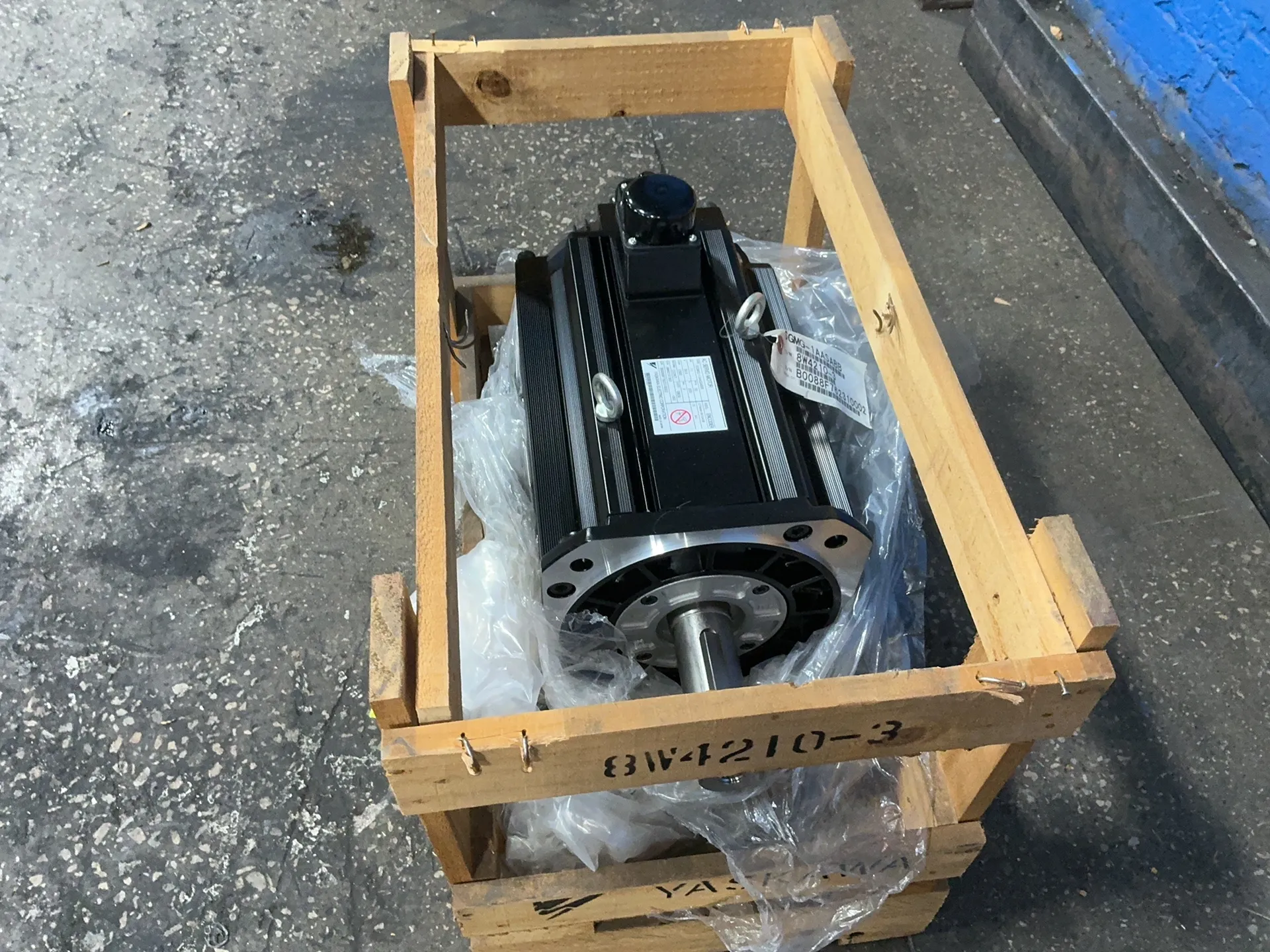 11 KW Yaskawa #SGMG-1AASABB, AC servo motor, 1500 RPM, 58.6 A, 200 Volts - Image 3