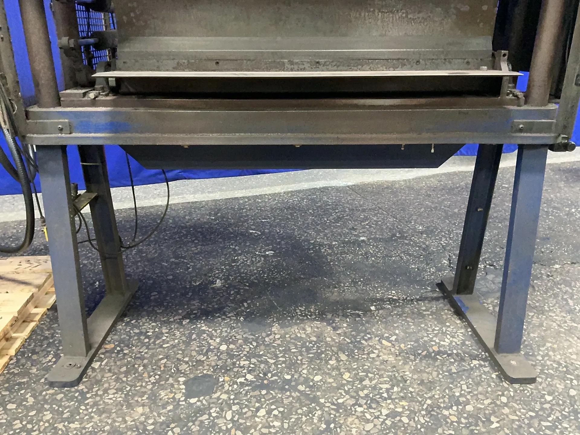 17.6 Ton, Magnum #HFP-15B, folding press, 2500 PSI, 4" ram bore, 7.5 HP, 1760 RPM, Multi-Voltage - Image 2
