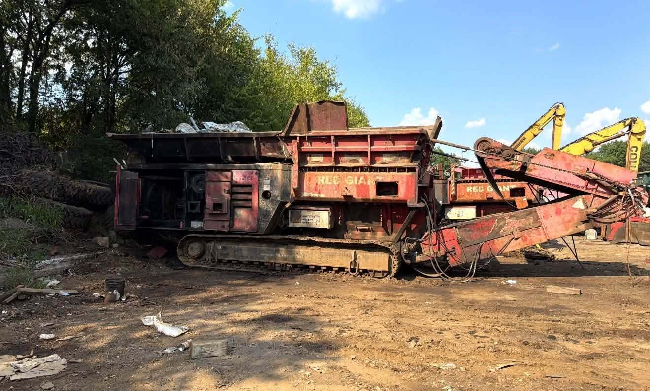 Hammel #950DK, Portable Dual Shaft Shredder, slow speed, track mounted, 710 HP, hydraulic drive, remote - Image 6