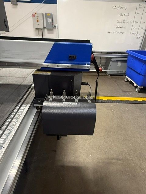AXYZ #Trident-4010, CNC Router, 10-position ATC, high frequency spindle, 3 cutting heads, vacuum table, 10 - Image 6