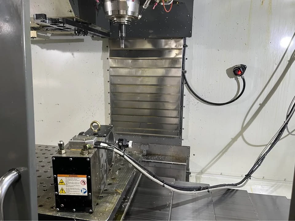 Haas #VF-5/50XT, 4-Axis CNC Vertical Machining Center, 60" X, 26" Y, 25" Z, 62" x 23" table, 30 HP, 7500 RPM - Image 4