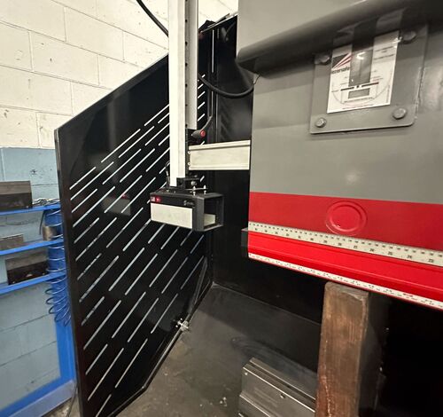 60 Ton, Cincinnati #Autoform-60AF-Plus-4, CNC press brake, 6' overall, 48" between housing, 11" stroke, 20" - Image 7