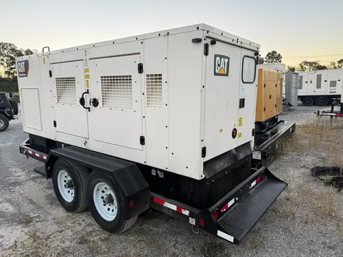 200 KW Caterpillar #XQ230, portable diesel generator set, 277/480 Volts, 3-phase, 1800 RPM, 4112 hours, C7.1 - Image 3