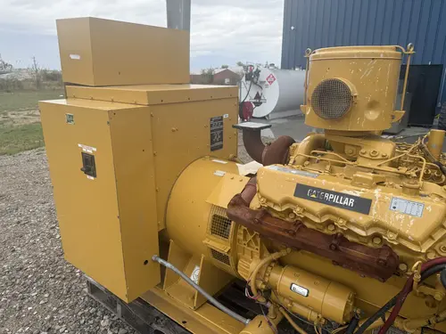 160 KW Caterpillar #3208, diesel generator set, 480 Volts, 3-phase, 241 HP @ 1800 RPM, 544 hours, open skid - Image 4