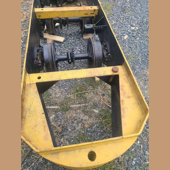 Eimco #401, Air Trammer Locomotive, 18" rail gauge, 5-cylinder air motor, chain-driven axles - Image 5