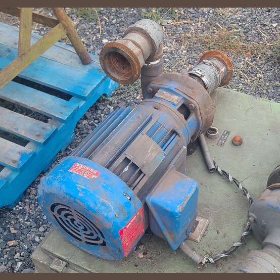 Goulds #3656, Centrifugal Pump, 1-1/2 x 2-6 size, 2" suction x 1.5" discharge, 5.625" impeller, 5 HP MagneTek - Image 3