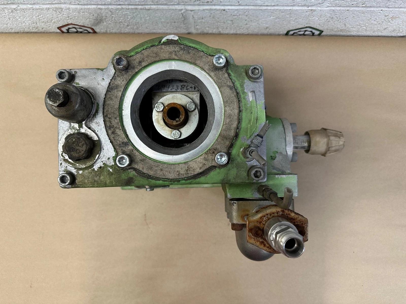 Pulsafeeder #Hydracone-R1, Diaphragm Metering Pump, 0.7" piston diameter, 2.72 GPH, 100 psig, 30:1 gear ratio - Image 3