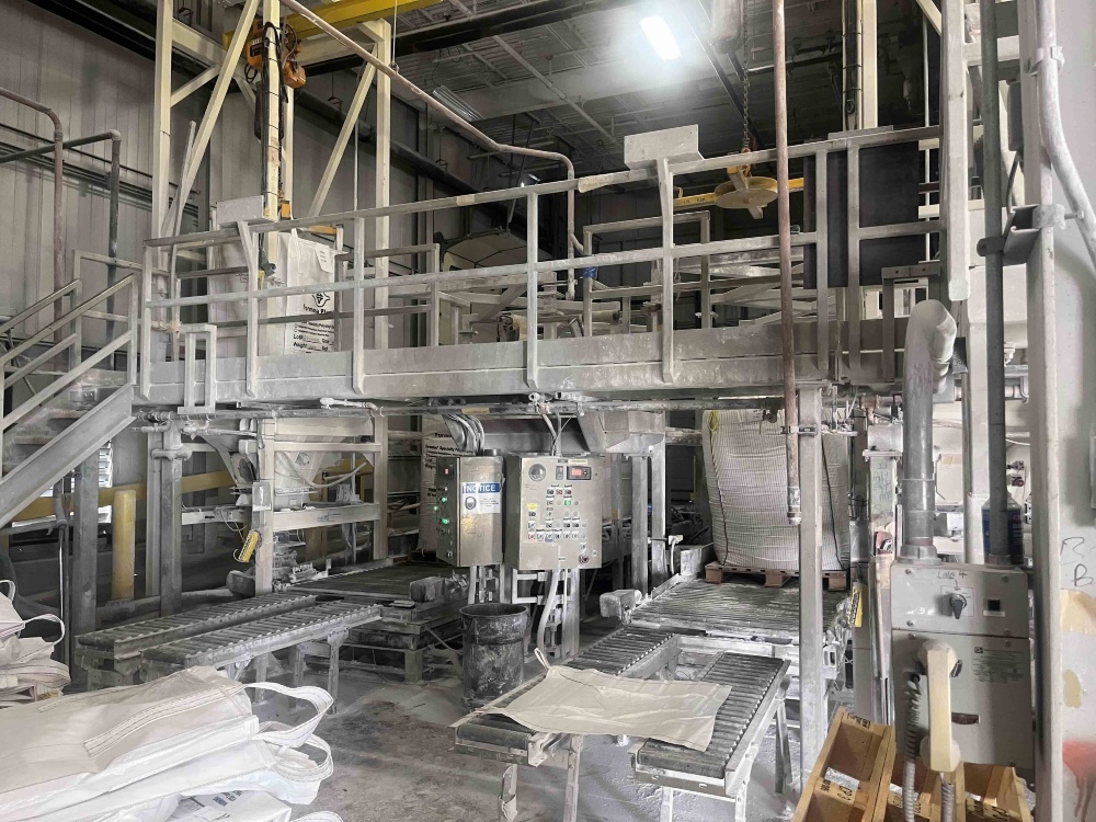 Bulk Bag Supersack Unloader, Best #BBU-4000-BE-IH, bulk equip, 2 ton Harrington electric hoist, pendant - Image 2