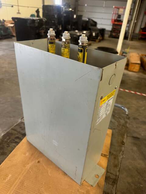 60 KVAR, ABB #C606G60-3F-63, CLMD 63 Power Factor Correction Capacitor, 600 Volts, 3 phase, 60 Hz., EEMAC 1 - Image 2