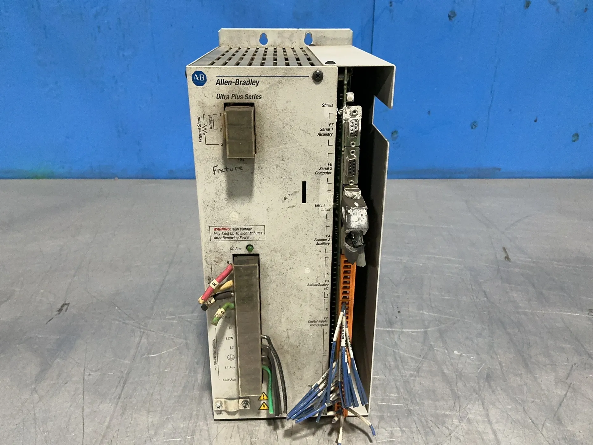 Allen-Bradley #1398-PDM-075, Ultra Plus series positioning servo drive, 28 A, 120/240 Volts, 2001 - Image 2
