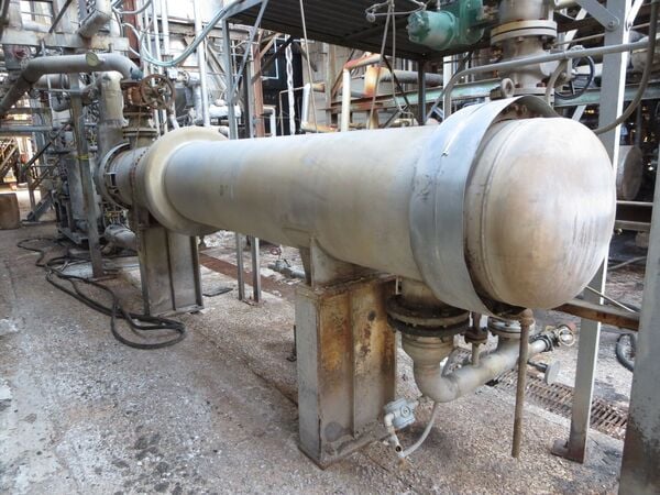 1204 sq.ft., 200 psi shell, 200 psi tube, Perry Products, Stainless Steel Shell/Tube Heat Exchanger, 350°F - Image 1