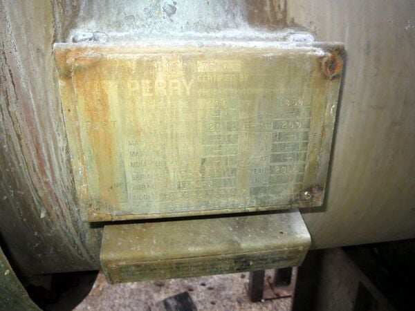 1204 sq.ft., 200 psi shell, 200 psi tube, Perry Products, Stainless Steel Shell/Tube Heat Exchanger, 350°F - Image 3