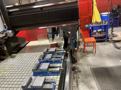 Haas #GR-510, CNC gantry router, 4' x 10' table, 121" X Travel, 61" Y Travel, 11" Z, 15 HP, 40 taper - Image 4