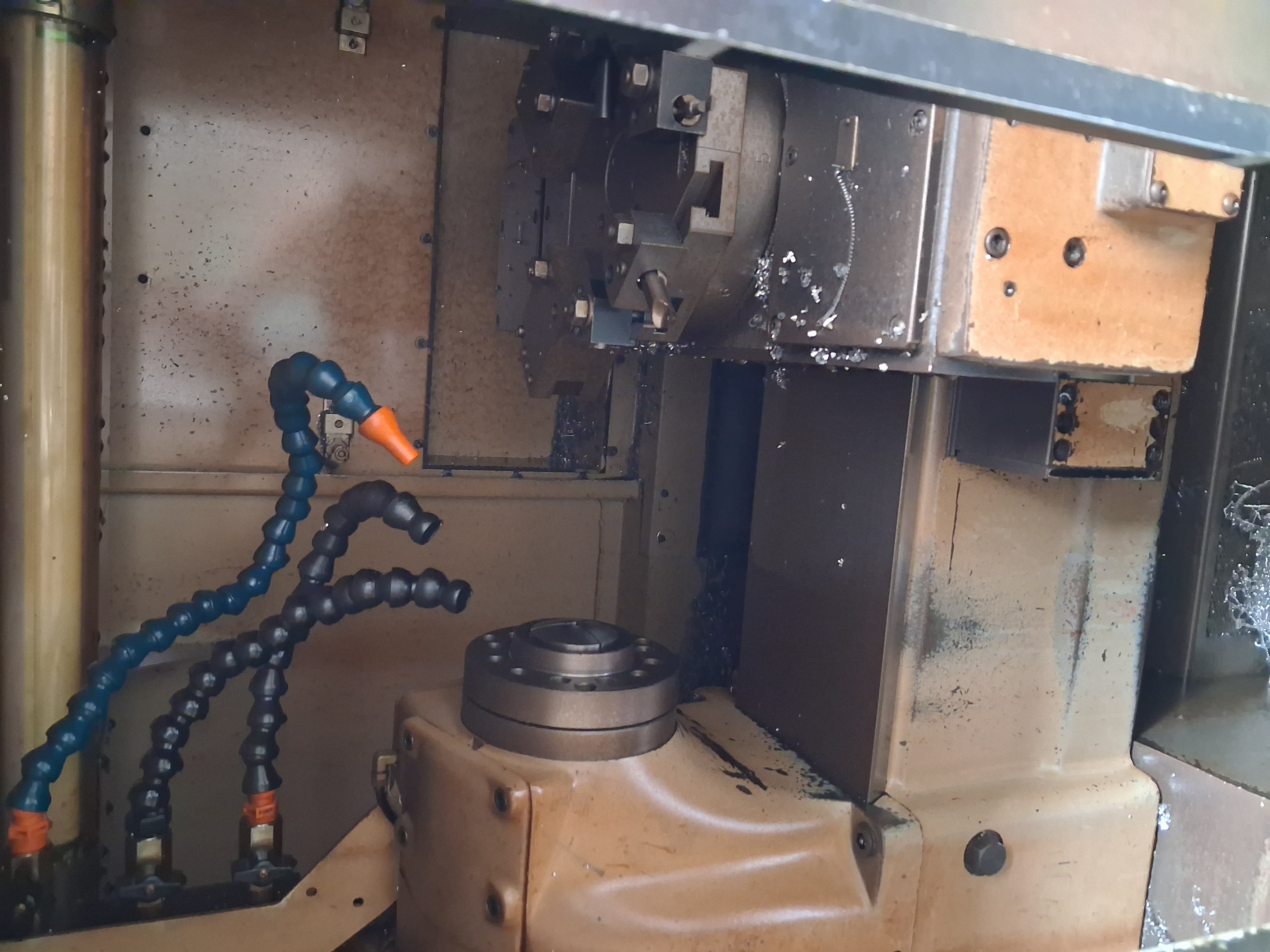 Hardinge #CHNC-I, CNC chucker lathe, Fanuc 0T-B Control, 5C collet spindle, 8-station turret, 5.5 KW spindle - Image 3