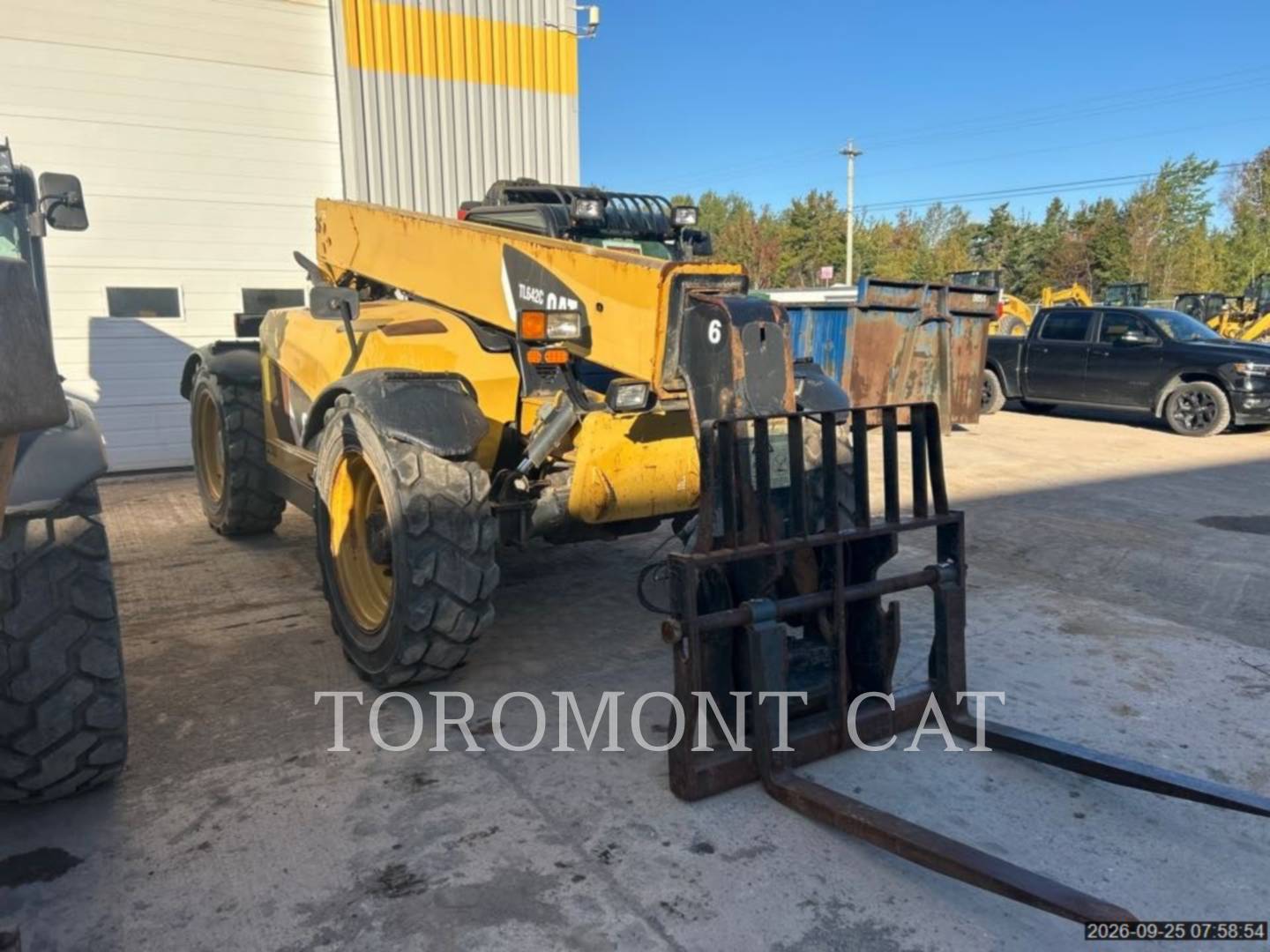 Cat TL642C, Telehandler, 3962 hours, S/N: THG00509, 2013 - Image 2