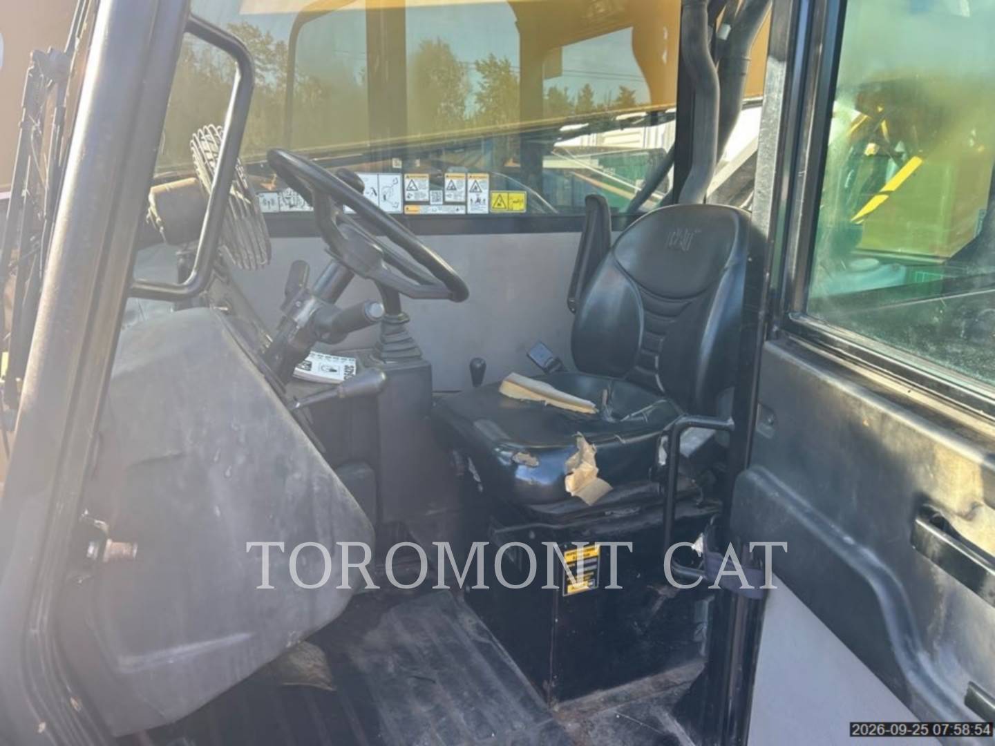 Cat TL642C, Telehandler, 3962 hours, S/N: THG00509, 2013 - Image 8