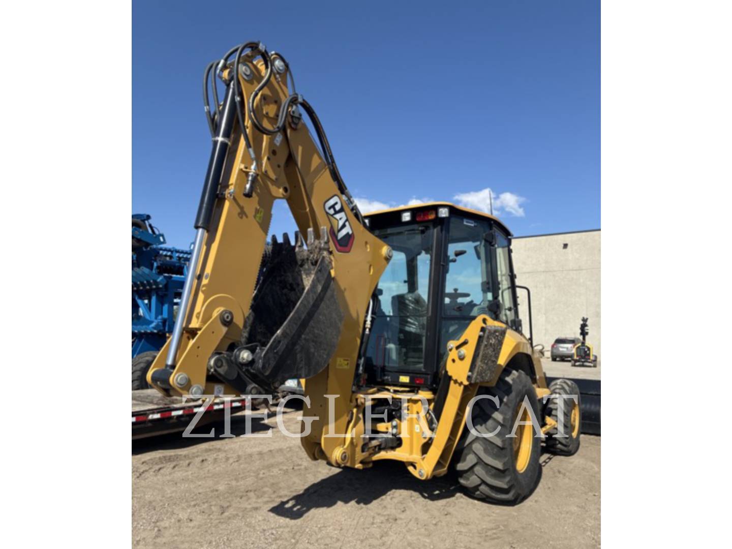 Cat 420, Backhoe Loader, 99 hours, S/N: H8T04673, 2024 - Image 3