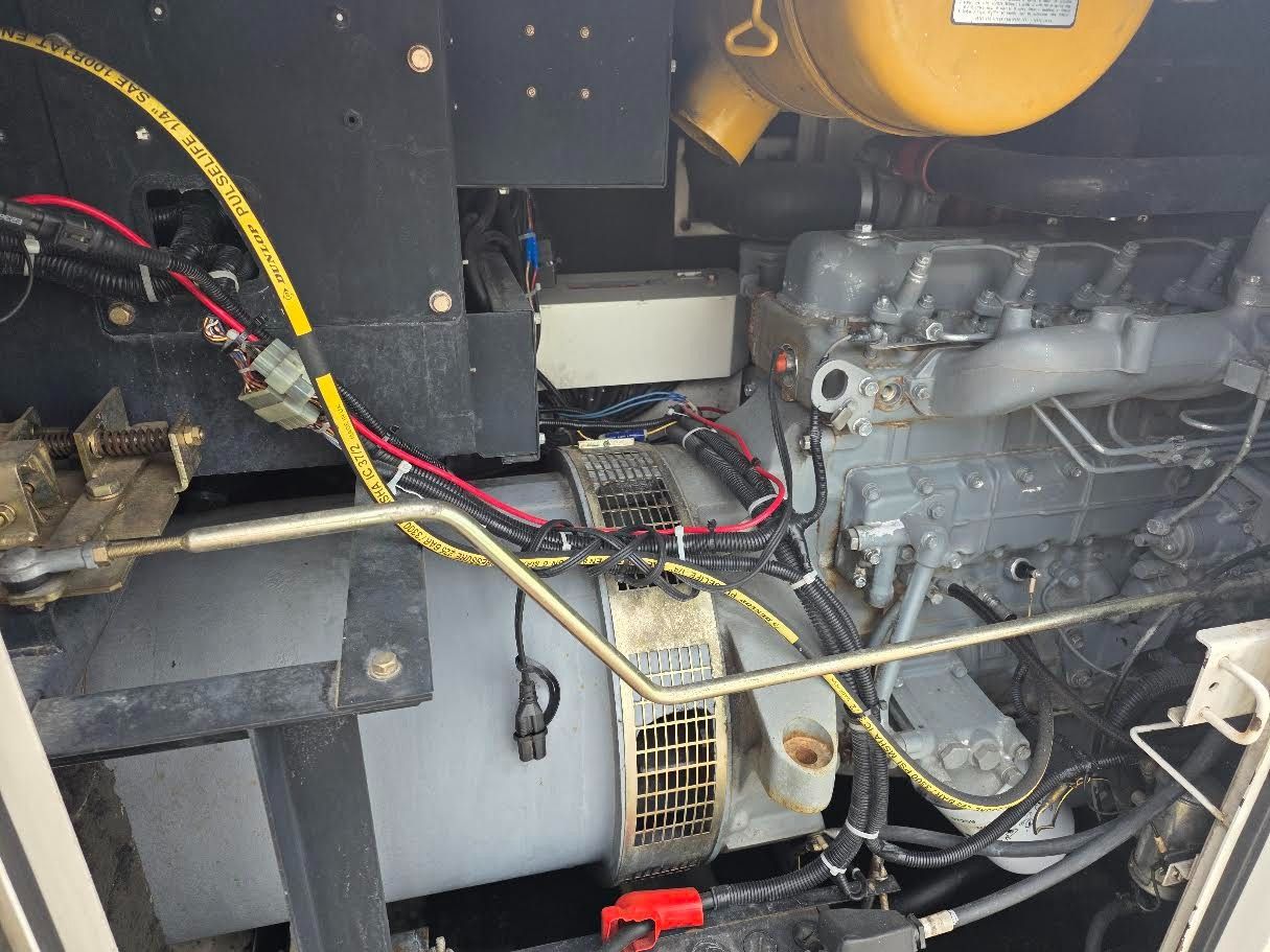 80 KW Shindaiwa #DGK100B, diesel generator set, 100 KVA, 240/480 Volts, 3-phase, 150 HP, Isuzu EE-6BG1T engine - Image 4