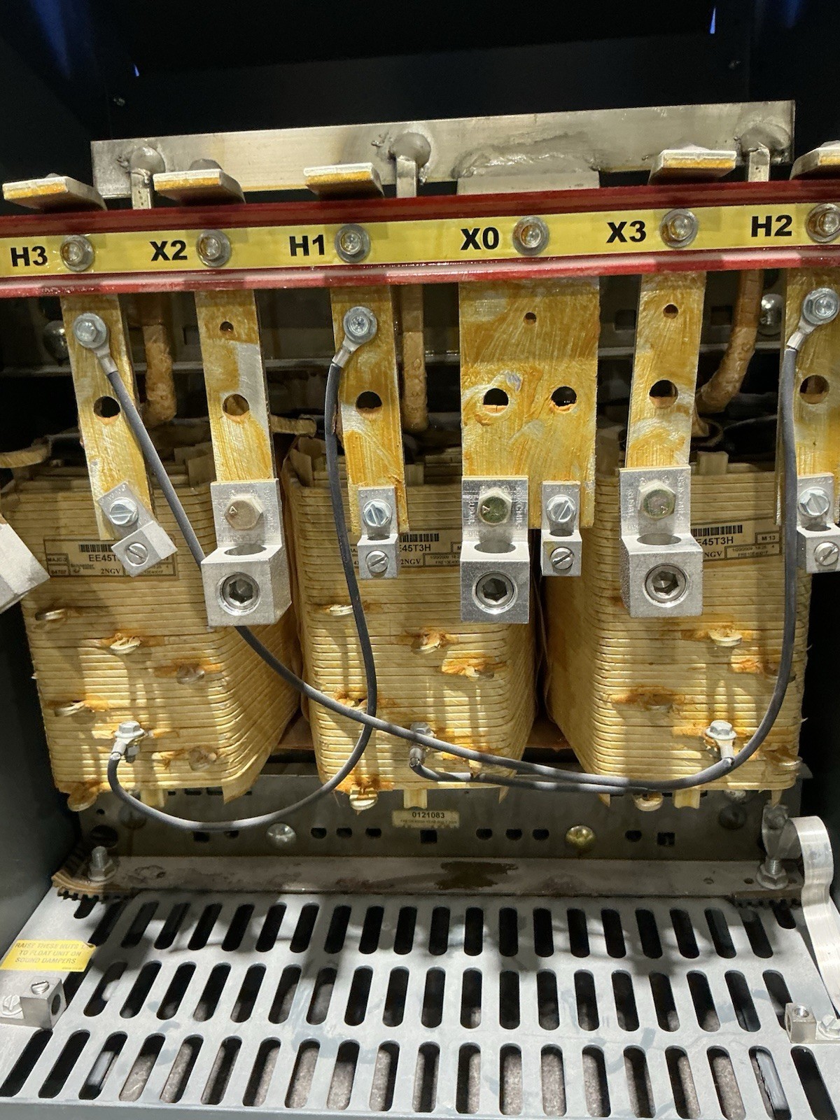 45 KVA 480 Primary, 208Y/120 Secondary, Square D #EE45T3H, Dry Type Transformer, 3 Phase, 60 Hz - Image 7
