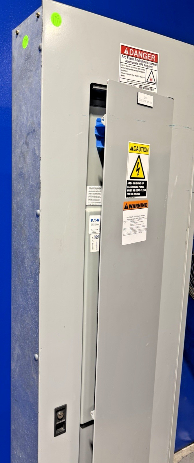 150 Amp. Eaton SDA0191849-020, Main Breaker Panelboard, 208Y/120 Volts, 3 Phase, 4 Wire - Image 4