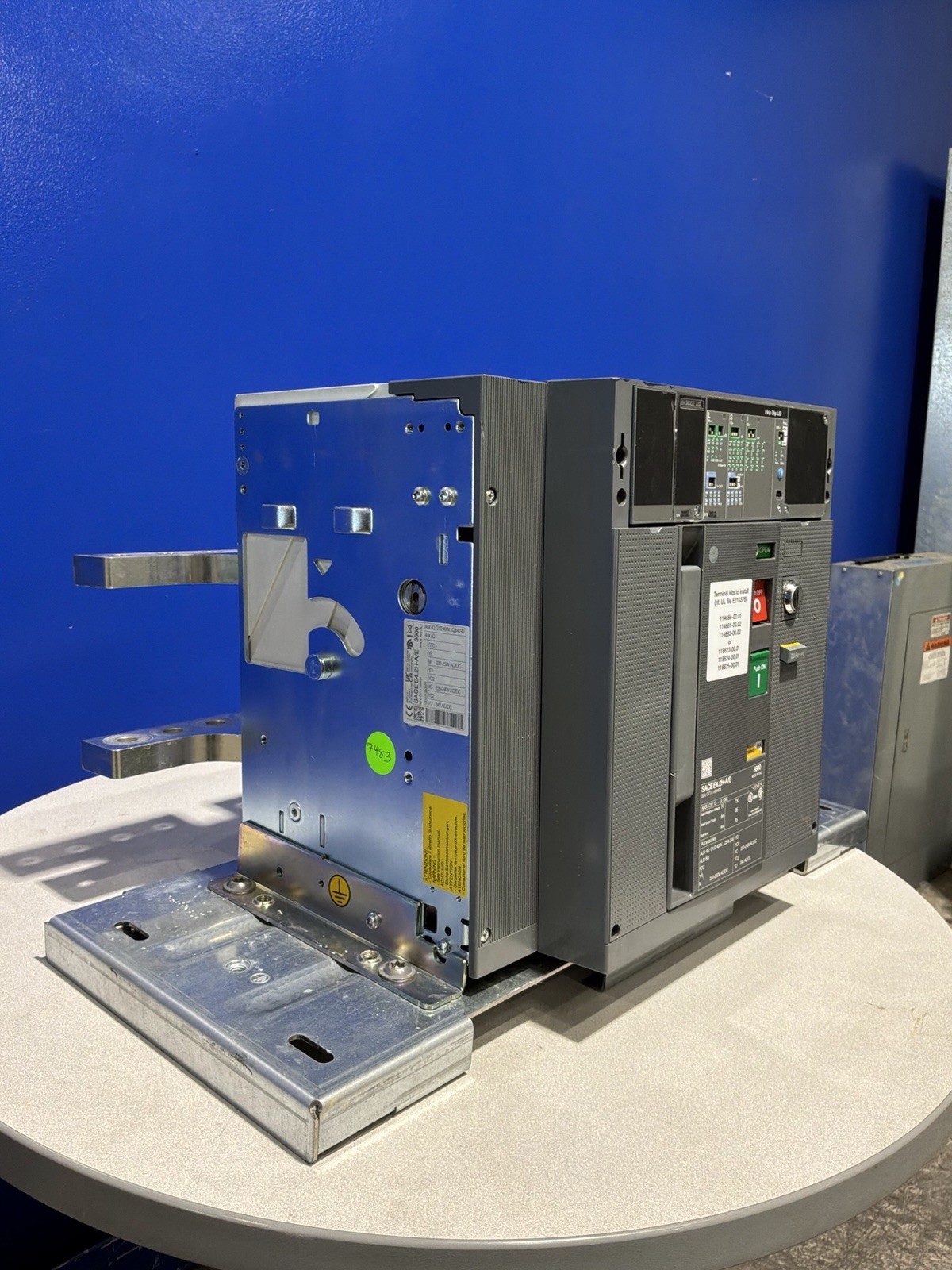 3600 Amps, ABB #SACEE42H-A/E, circuit breaker, 730 Volts, 4 Pole (2 available) - Image 4