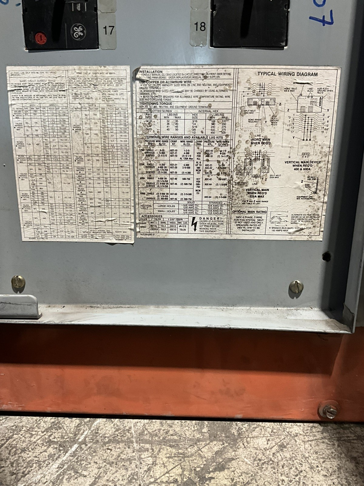 125 Amp. General Electric AB253, MLO Panelboard, 240 Volts, 3 Phase, 4 Wire - Image 4