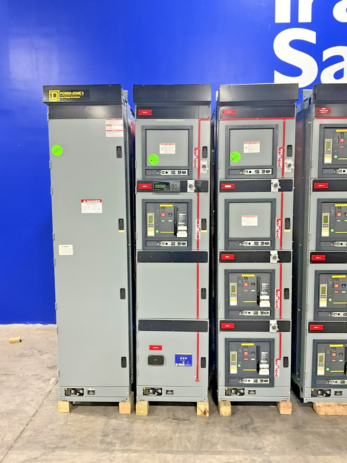 2000 Amps, Square D, Power-Zone Switchgear, 10 Section, 480 Volts, 3 Phase, 4 Wire - Image 2