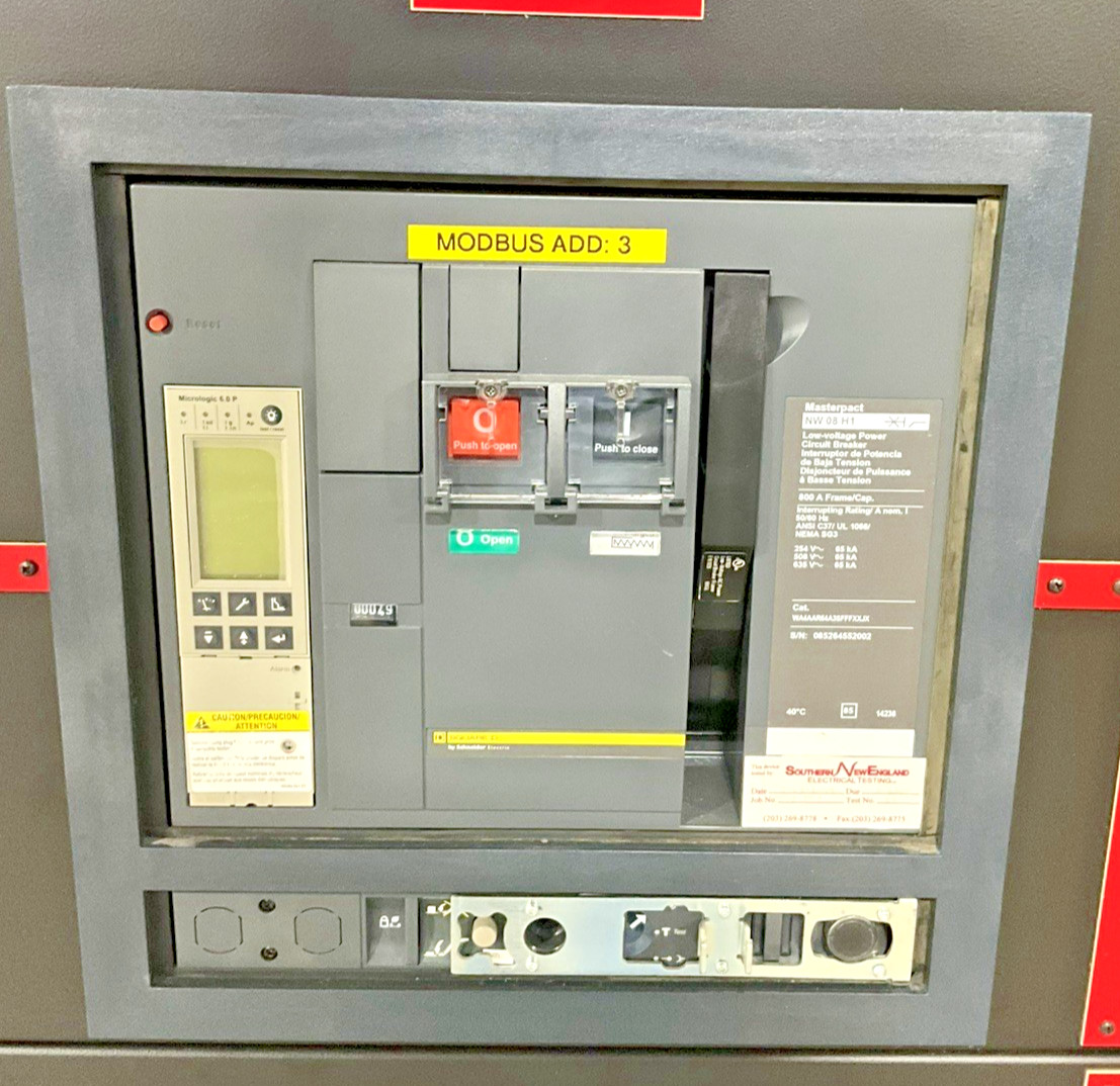1600 Amps, Square D, Switchgear, 4 Section, 480 Volts, 3 Phase, 3 Wire - Image 9