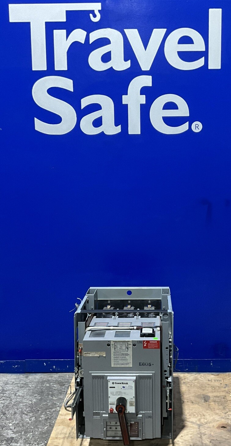 4000 Amps, General Electric #TCVVF9640E5C, Power Break main circuit breaker, 600 Volts - Image 1