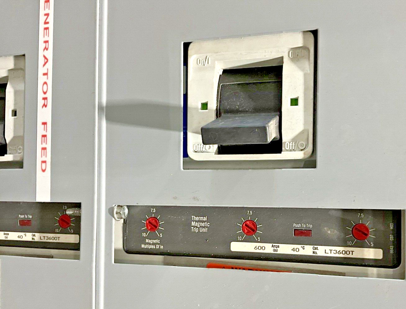1200 Amp. Cutler-Hammer BX3673, Panelboard, 480Y/277 Volts, 3 Phase, 3 Wire - Image 4