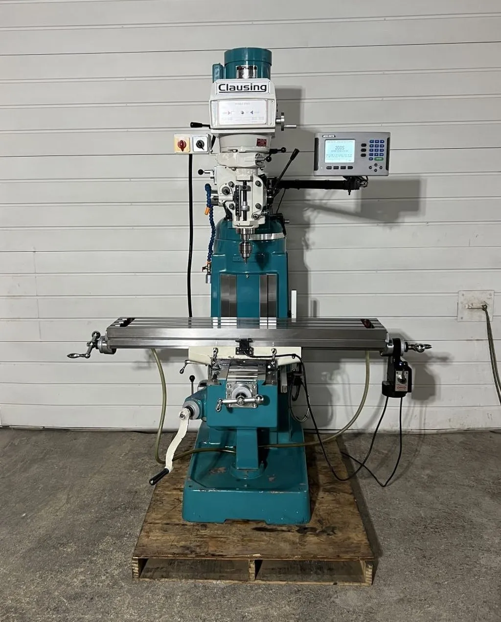 Clausing #2VS08, vertical knee mill, 9" x49" tbl., 38" X, 14" Y, 3 HP, 4350 RPM, digital read out, power - Image 1