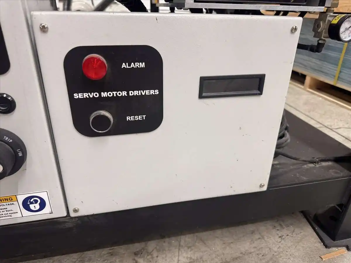 Kern #KER52100-J5 HSE, 400 watt CNC Co2 laser system, 50" x 98" bed, Polyscience DuraChill DCA303D6 chiller - Image 5