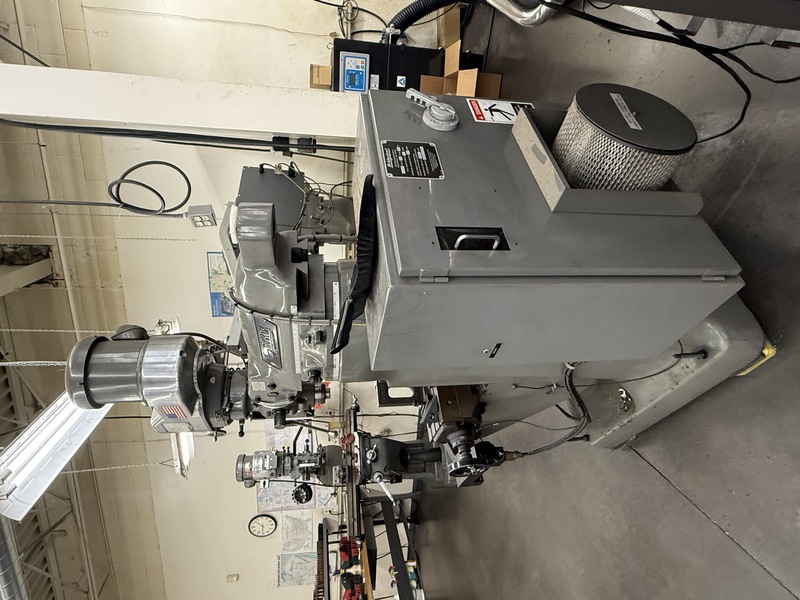 Bridgeport #EZ-Trak, CNC Vertical Mill, 9" x 48" table, 30" X, 12" Y, 16" Z, R8, 60-4,200 RPM, 3 HP, collets - Image 6