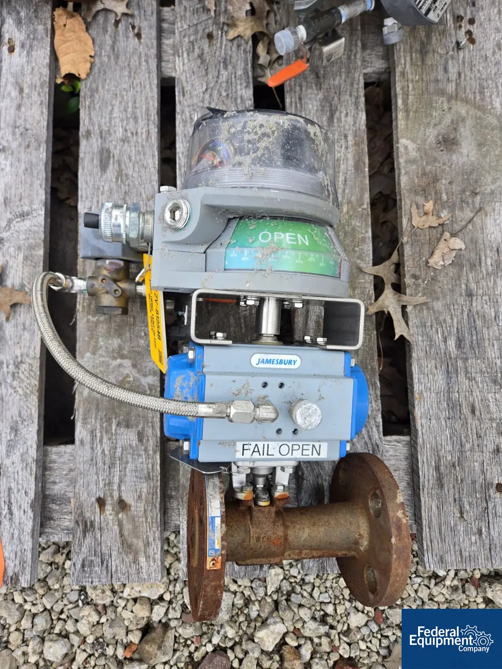 Pneumatic Valve, carbon steel housing, w/ remote control module, Metso Quartz switch box - Image 2