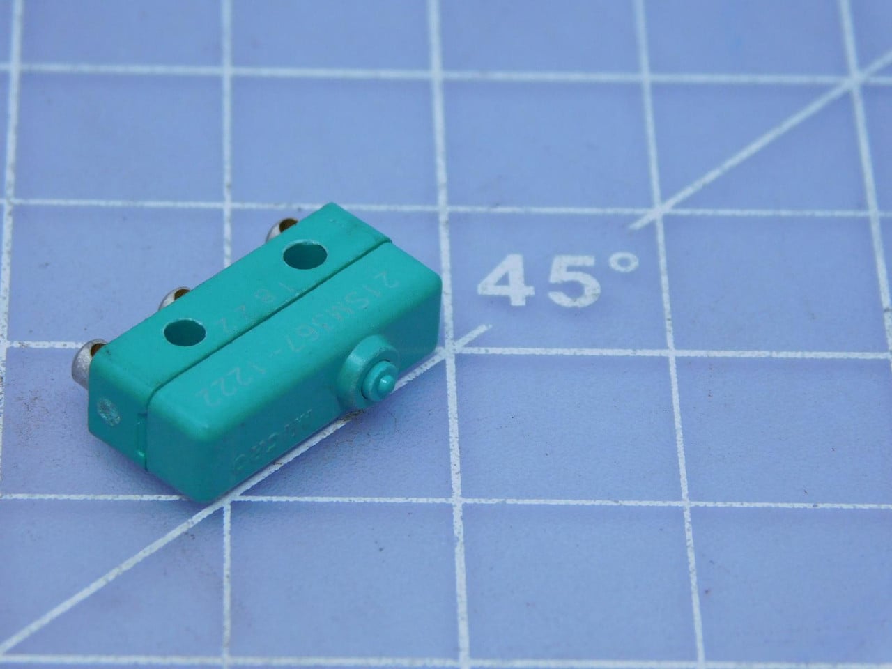 Micro Switch #21SM367-1222, basic / snap action switch, 1822, LOT of 650 - Image 1