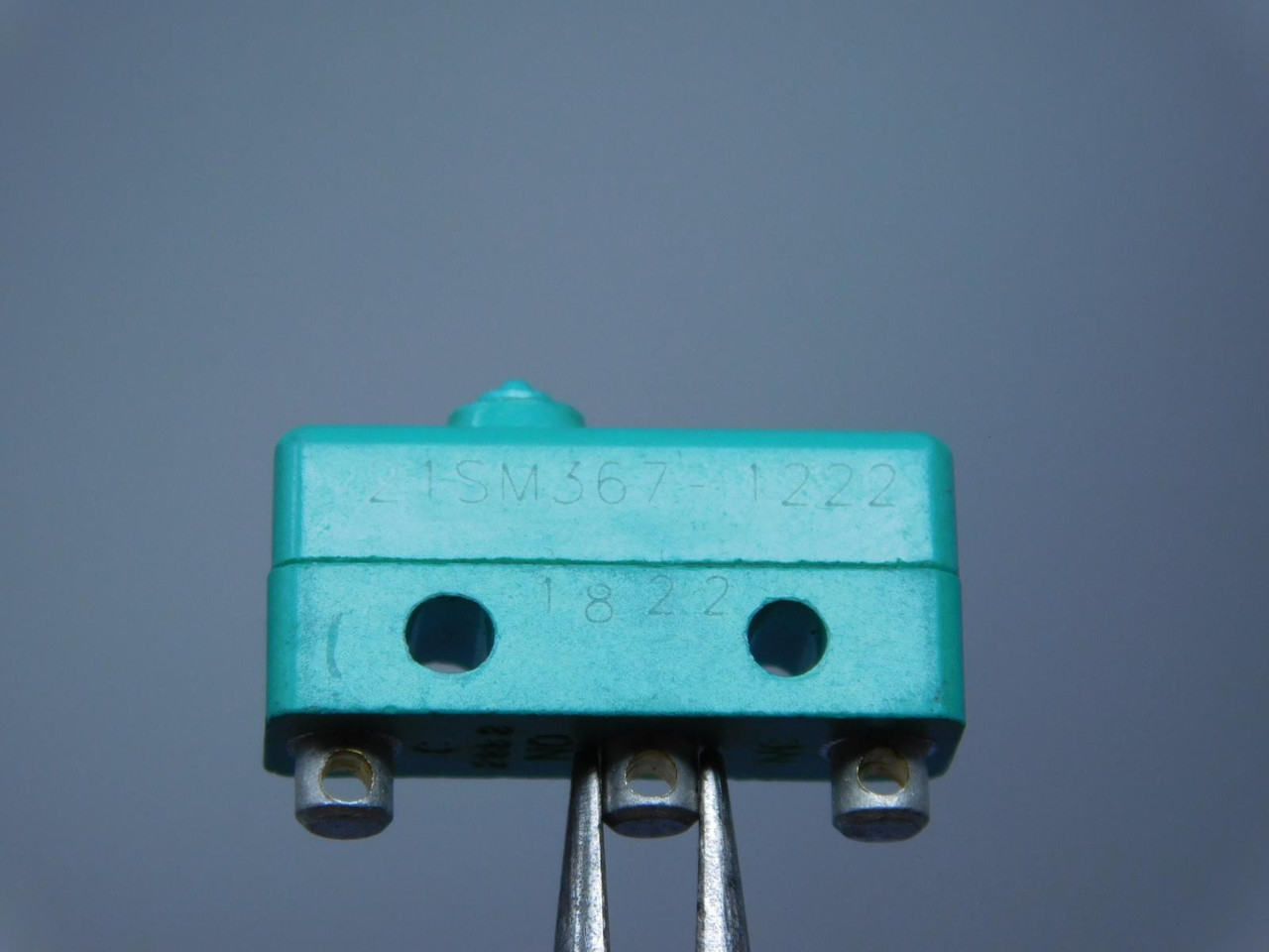 Micro Switch #21SM367-1222, basic / snap action switch, 1822, LOT of 650 - Image 7