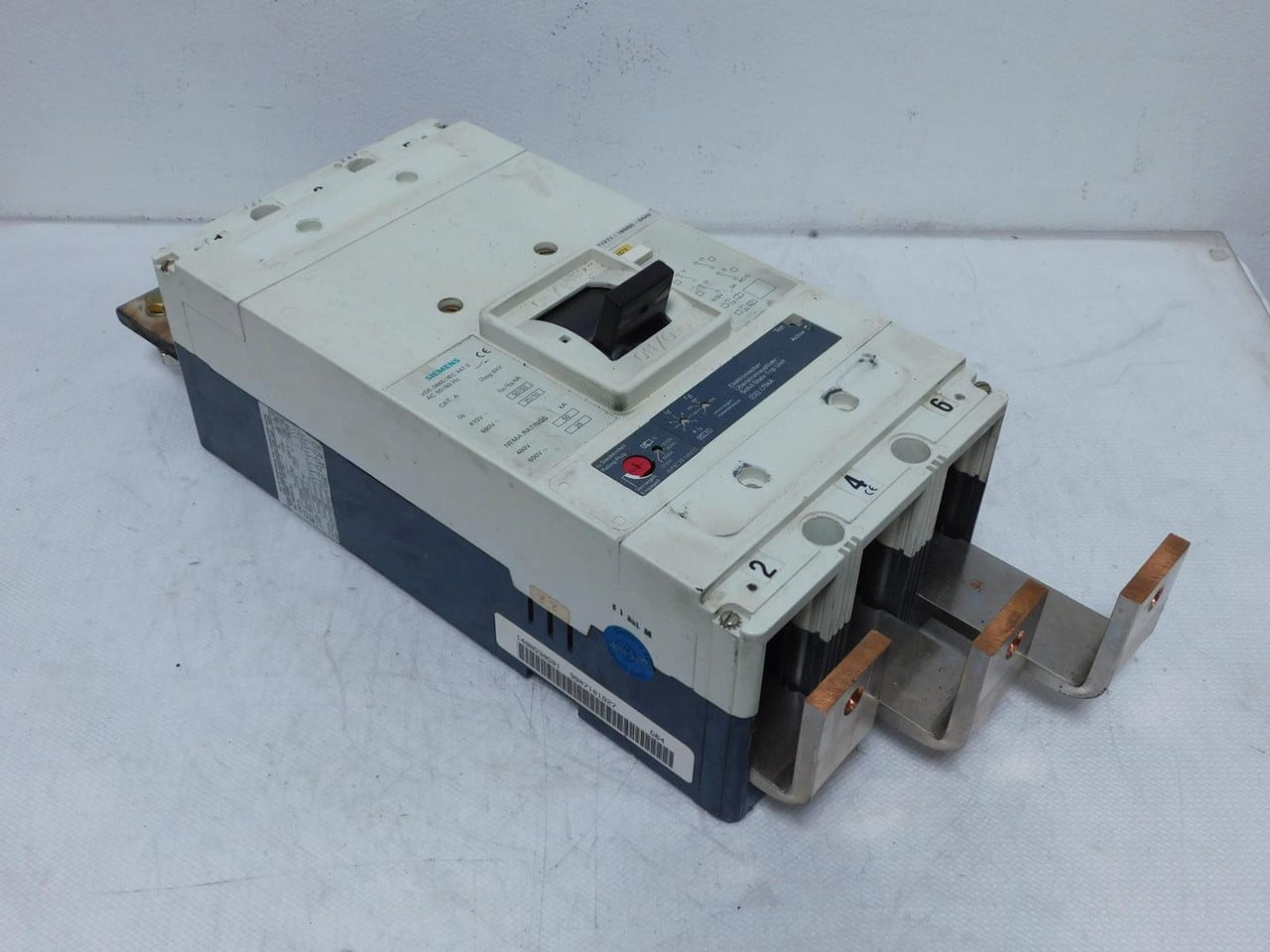 60 Amp, Siemens #3VF7211-1BM60-0AA0, circuit breaker, 3-pole, 690 VAC, 10 kA Icu @ 690 Volts - Image 1