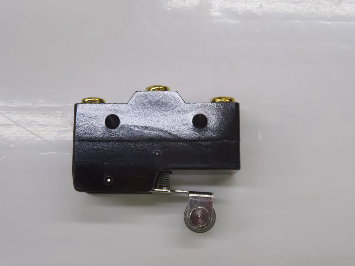 Highly #Z15G1704, Snap Action Microswitch, LOT of 20 - Image 3