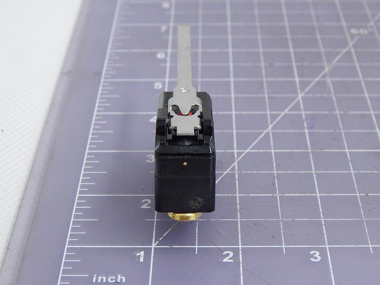Micro Switch #BA-2RV-A4, basic / snap action switch, LOT of 200 - Image 4