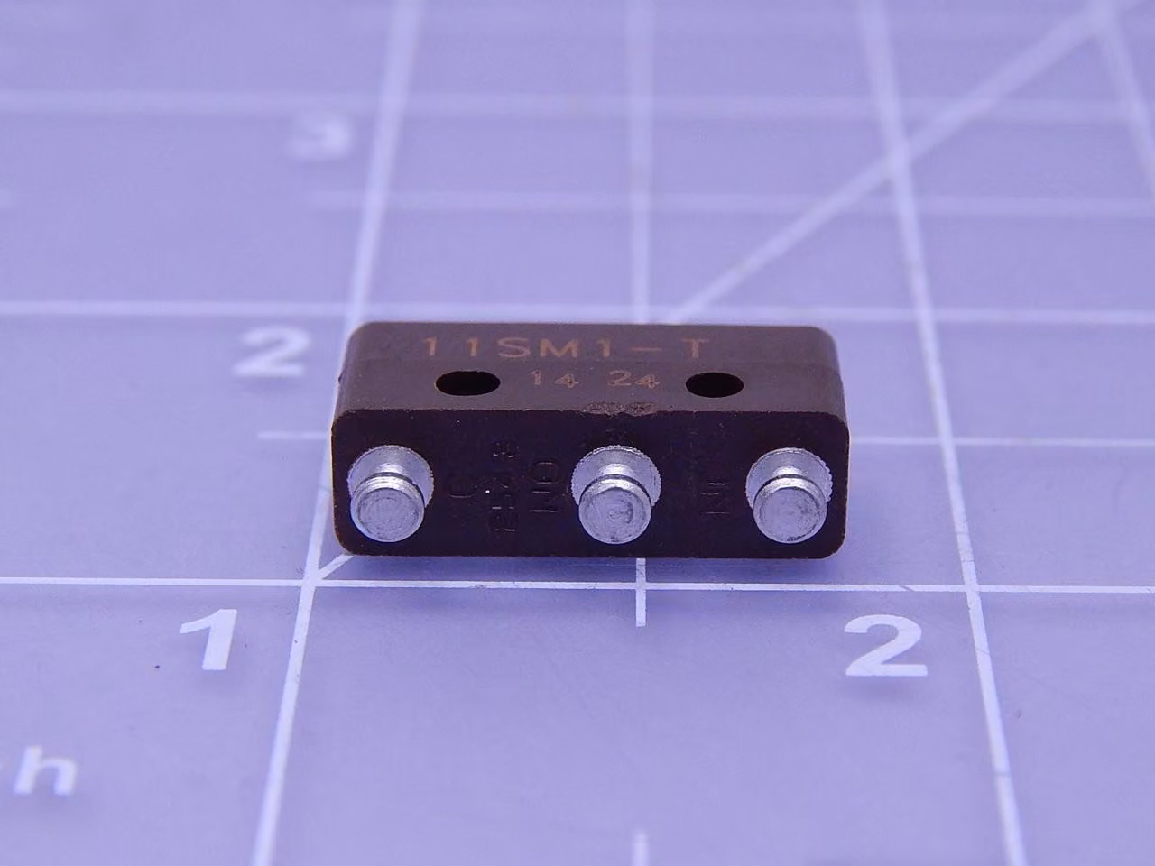 Honeywell #11SM1-T, basic snap action switches, LOT of 200 - Image 7