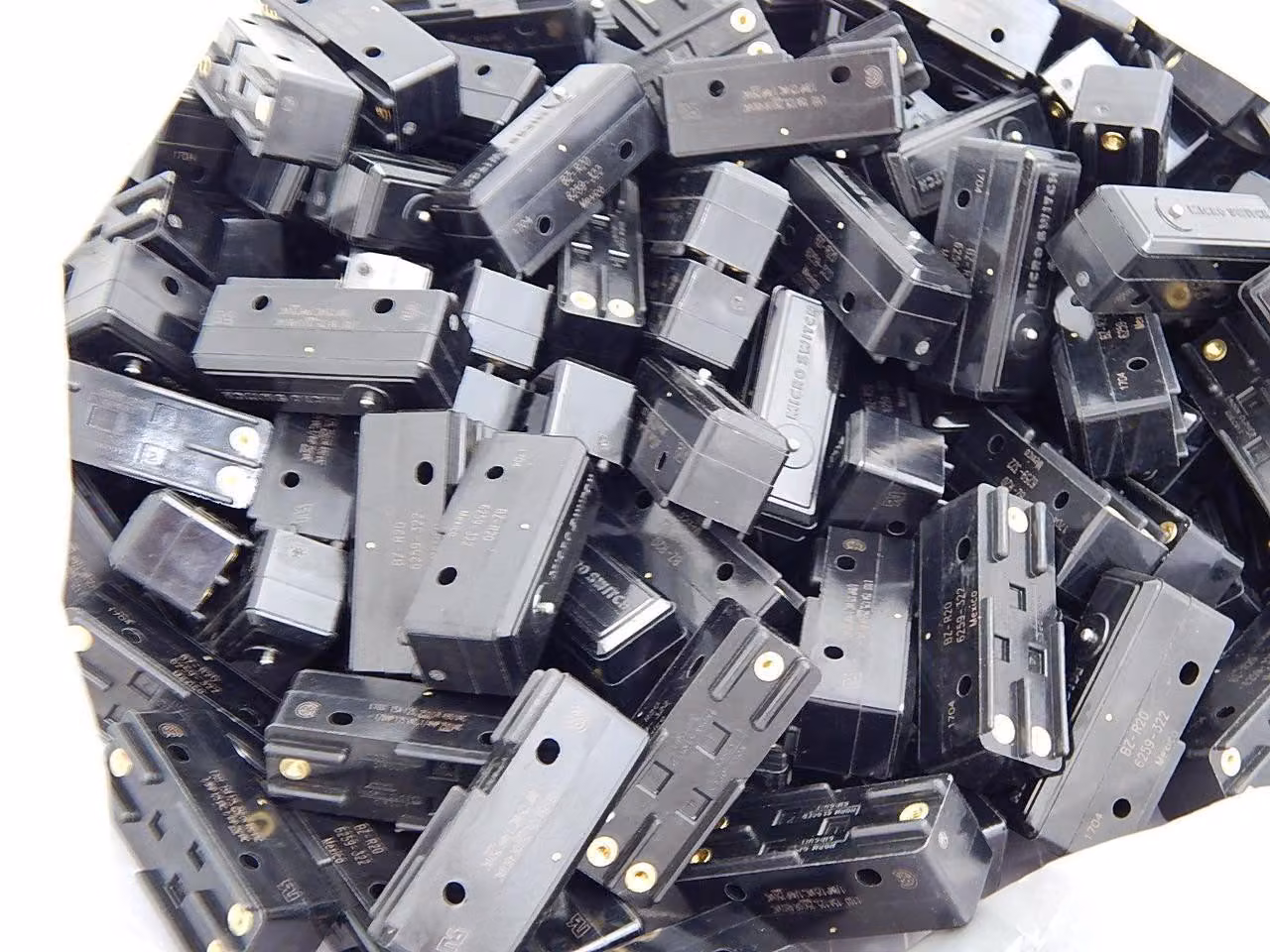 Micro Switch #BZ-R20, basic / snap action switch, LOT of 150 - Image 3